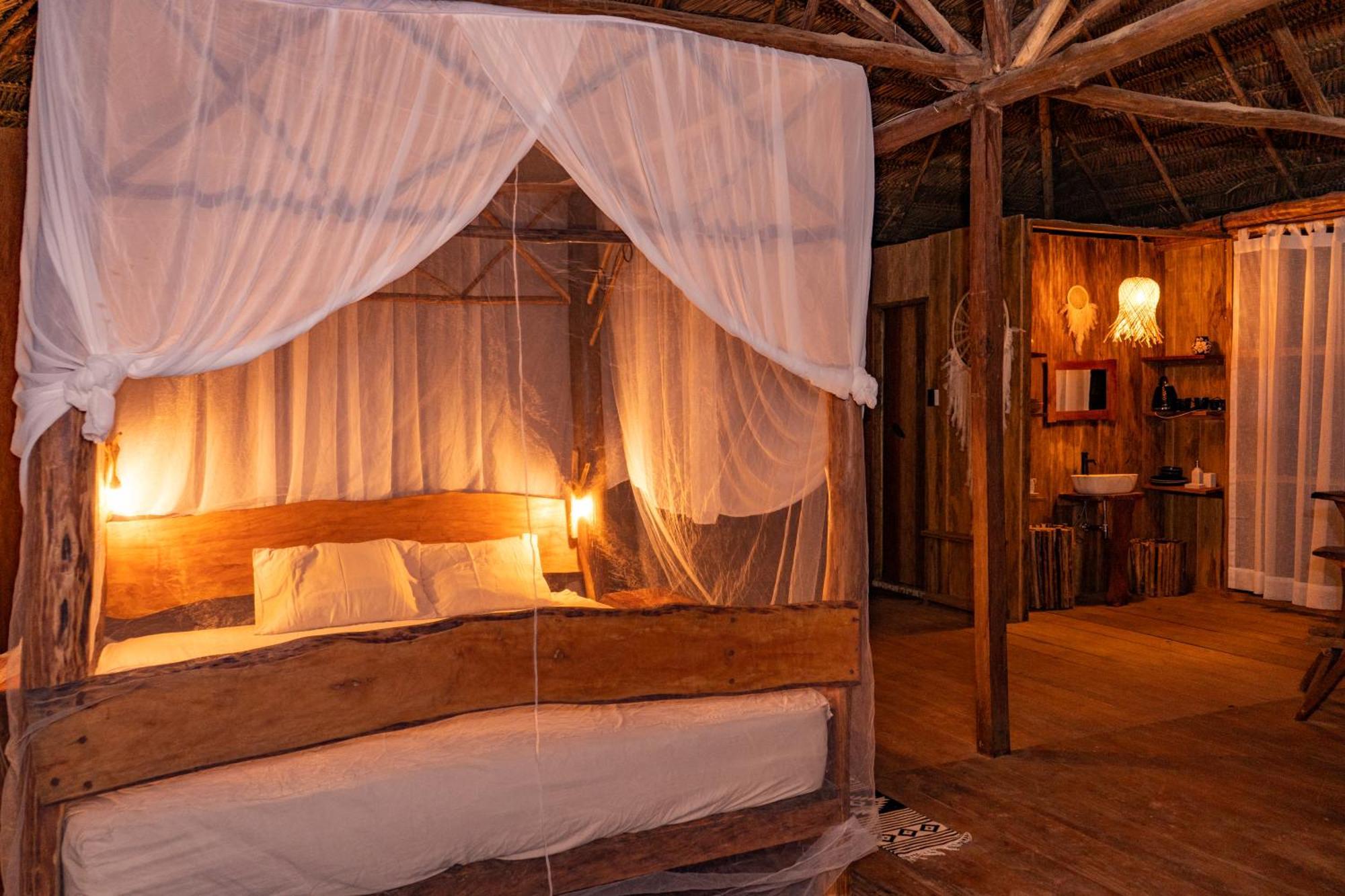 Awaken Amazonian Healing Resort All Inclusive Iquitos Bagian luar foto